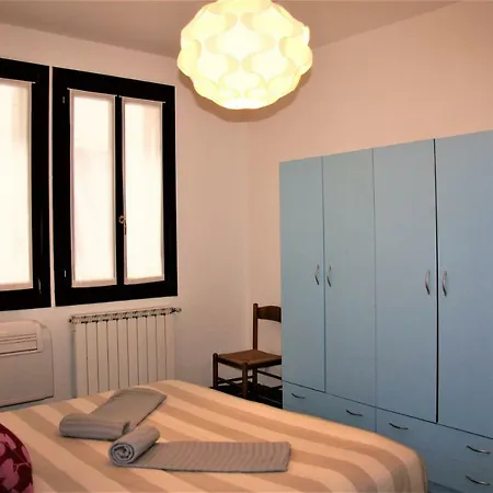 Ca Dei Cinque Rialto البندقية